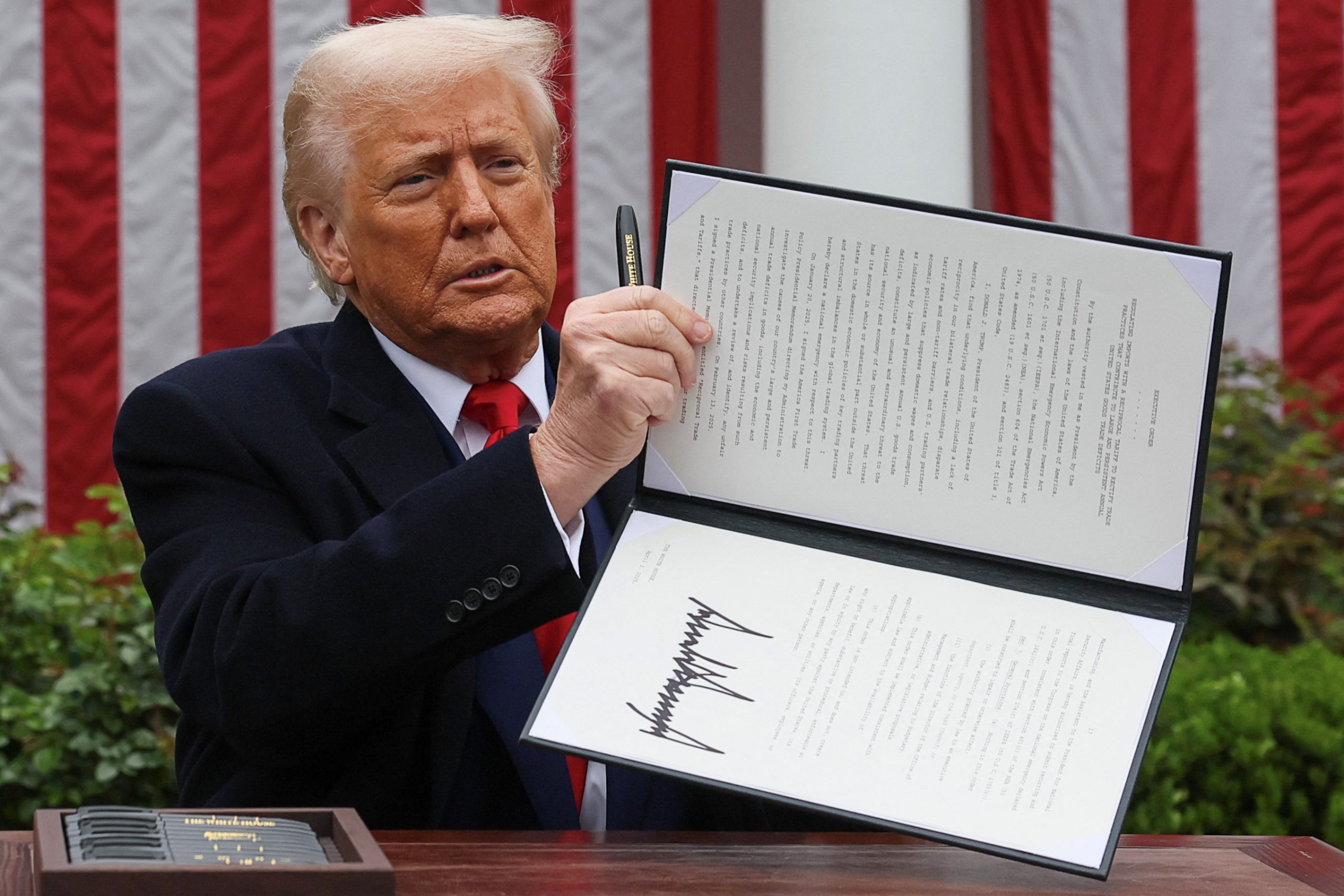 ¿Cómo los aranceles recíprocos de Trump alteran el comercio global?