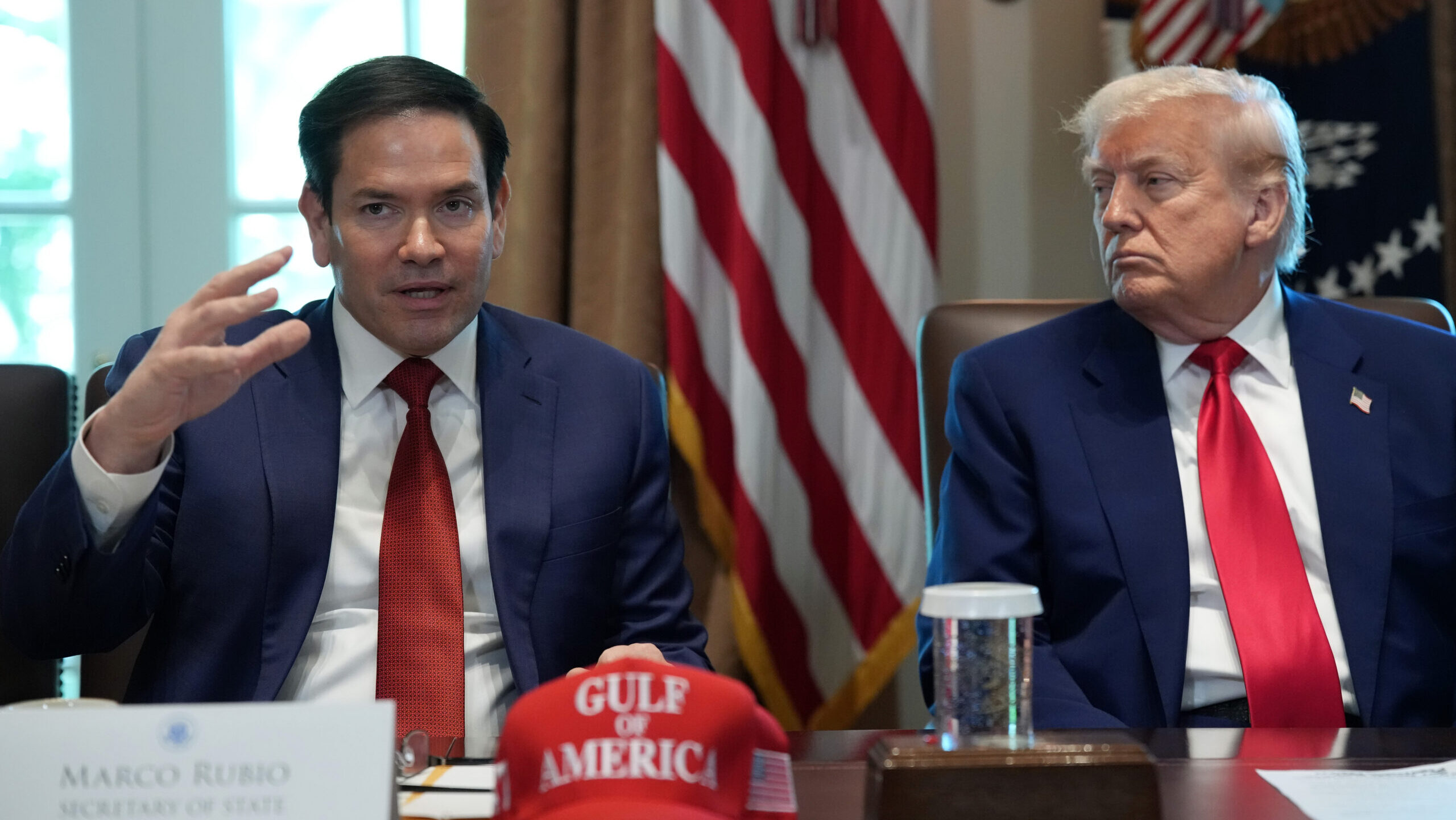 Trump destitución: Cambio en el asesor de seguridad nacional de EE.UU.